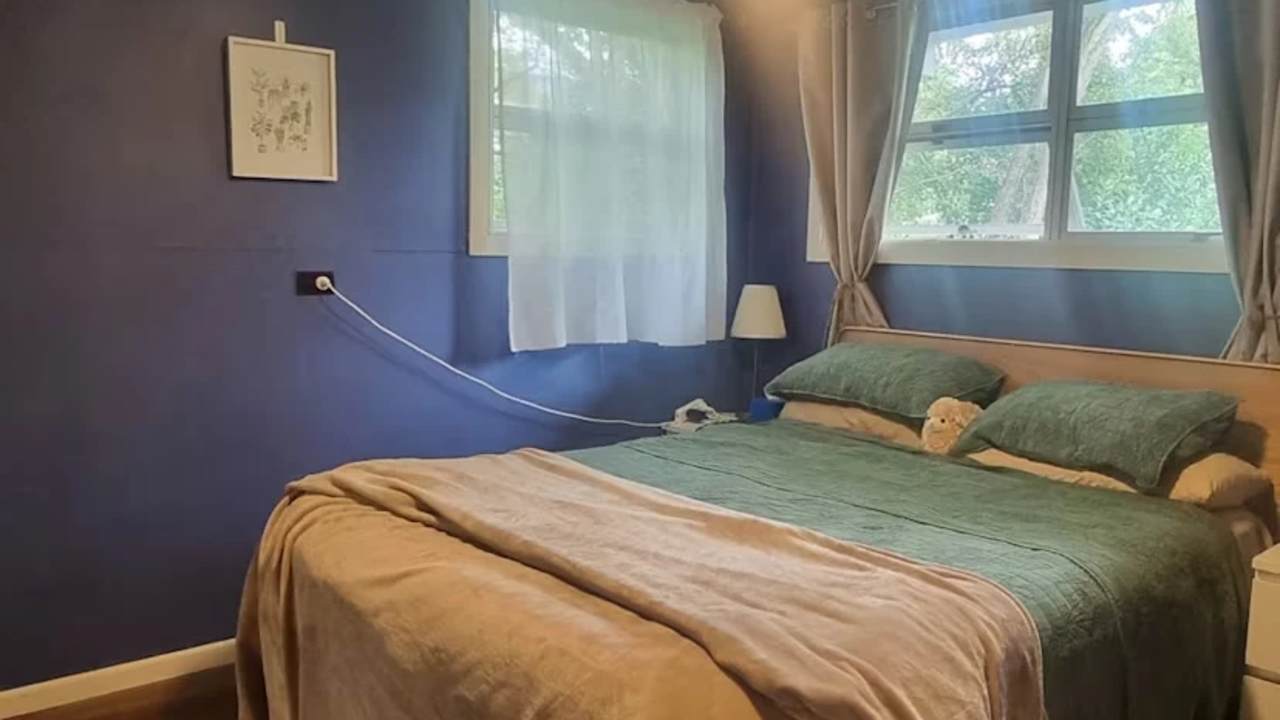 Unfurnished room in a share house
