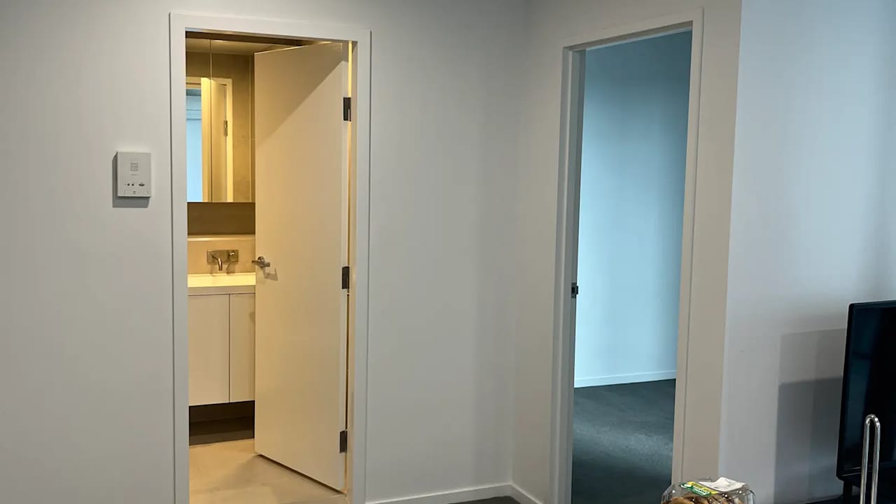 Unfurnished room with own bathroom