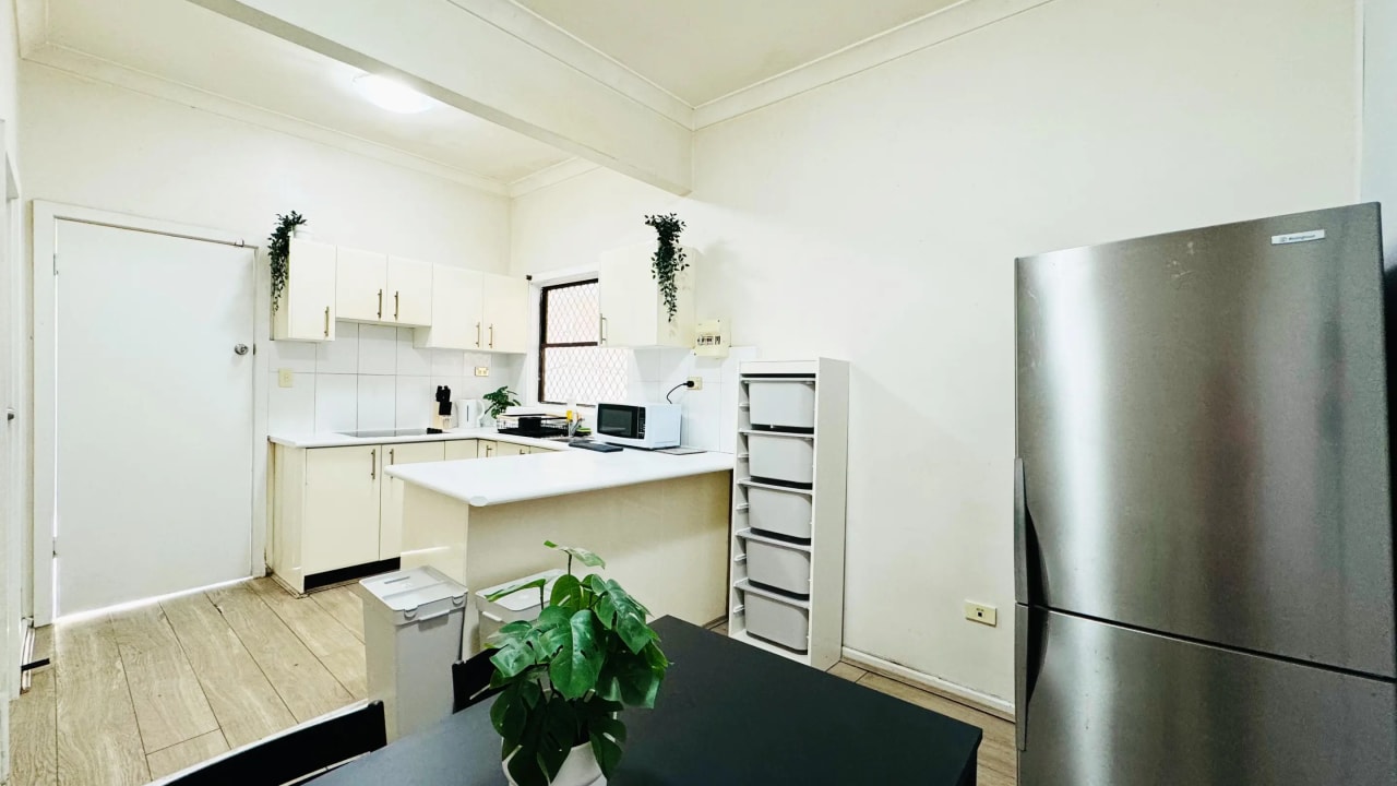 Furnished room in a share house