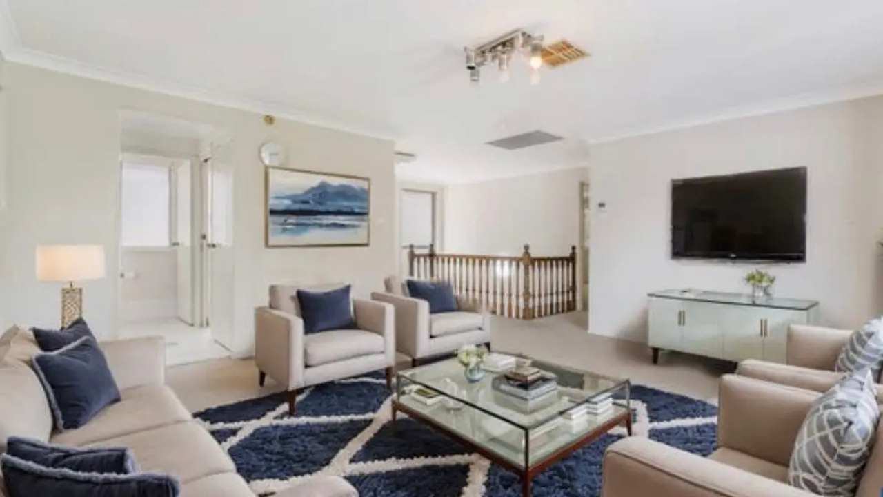 Whole property with 6 rooms for rent