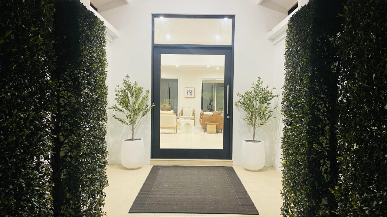 Furnished room with own bathroom