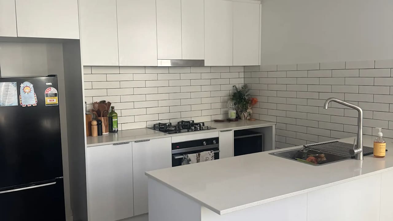 Unfurnished room in a share house
