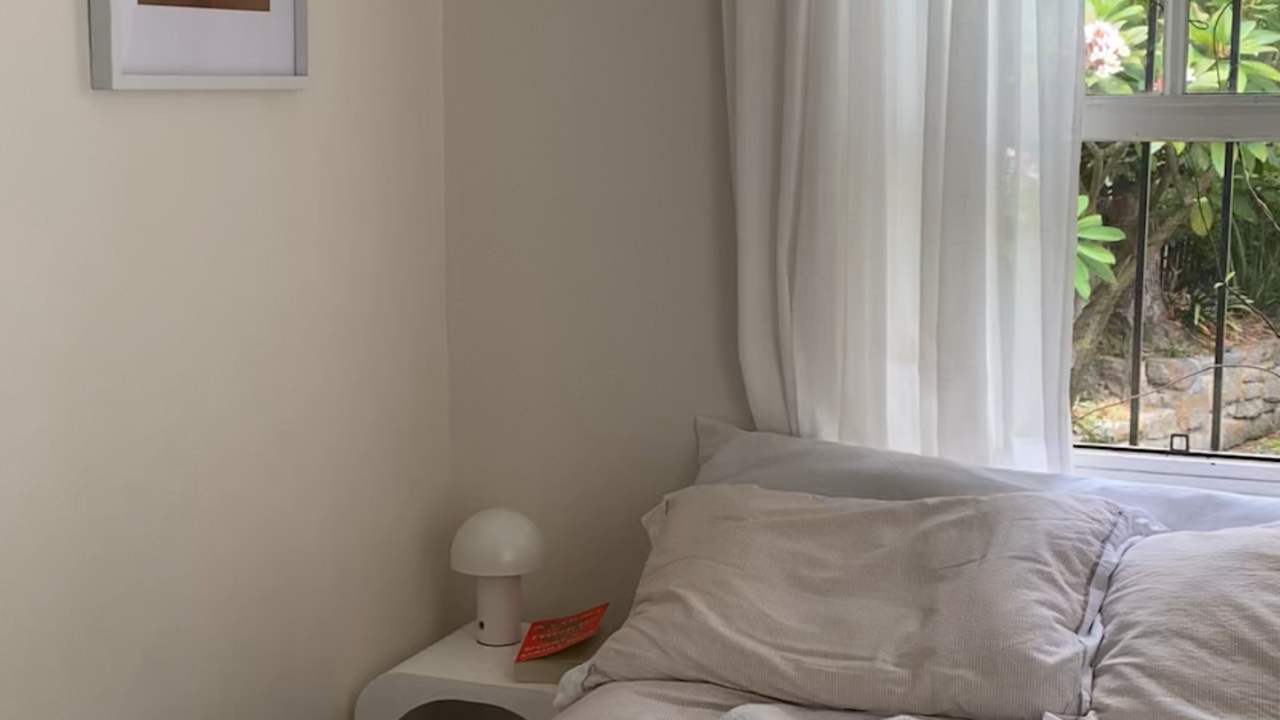 Room in a share house