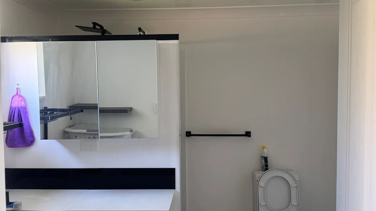 Furnished room granny flat for rent