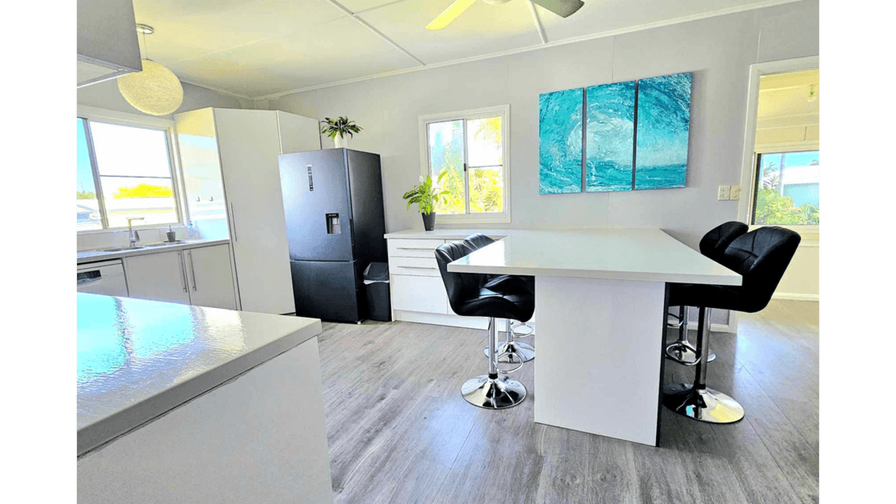 Furnished room in a share house