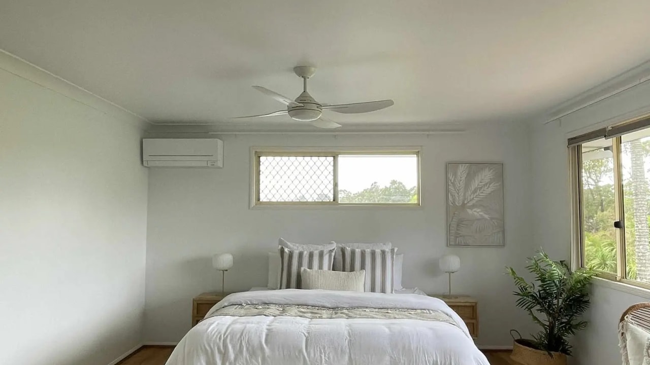 Furnished room with ensuite in a share house