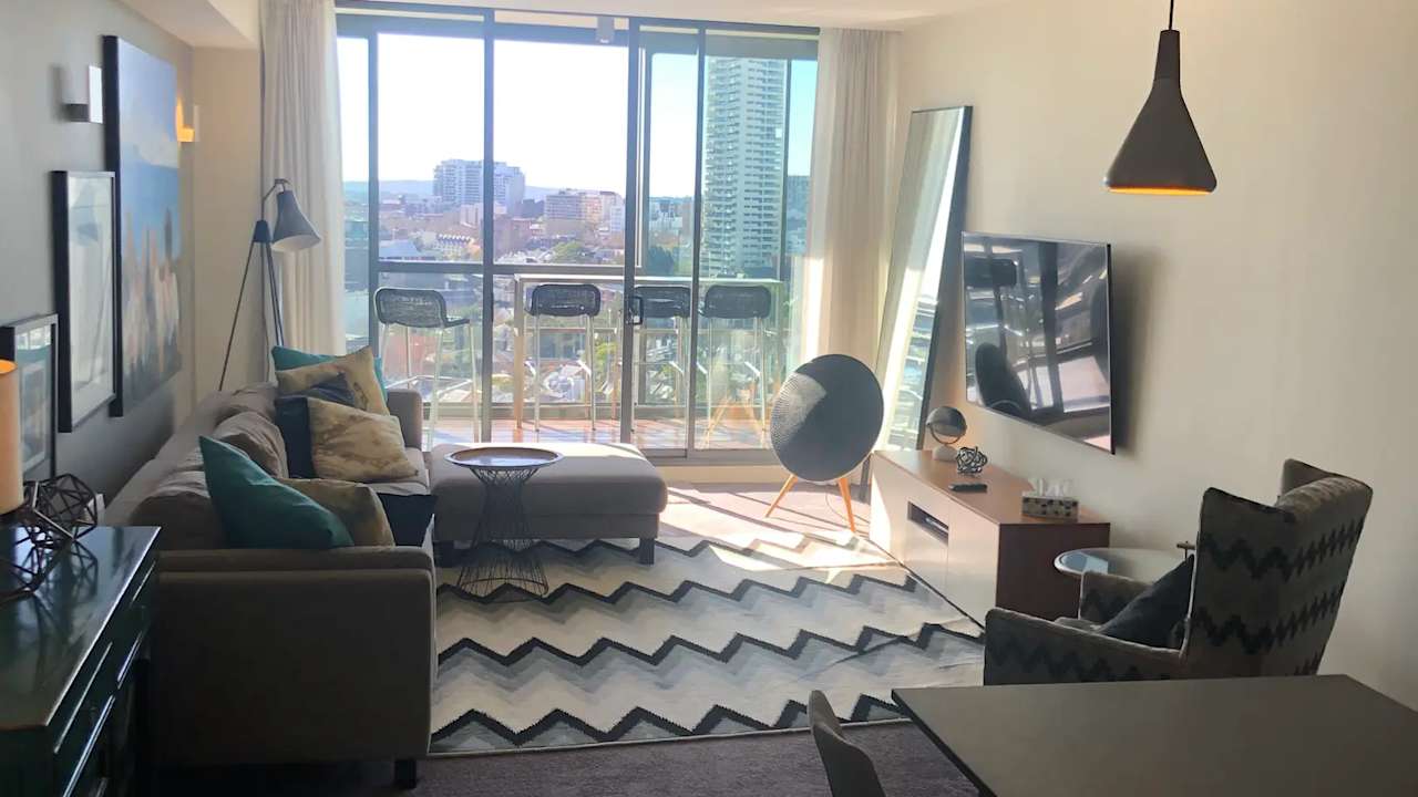Furnished room in a flatshare
