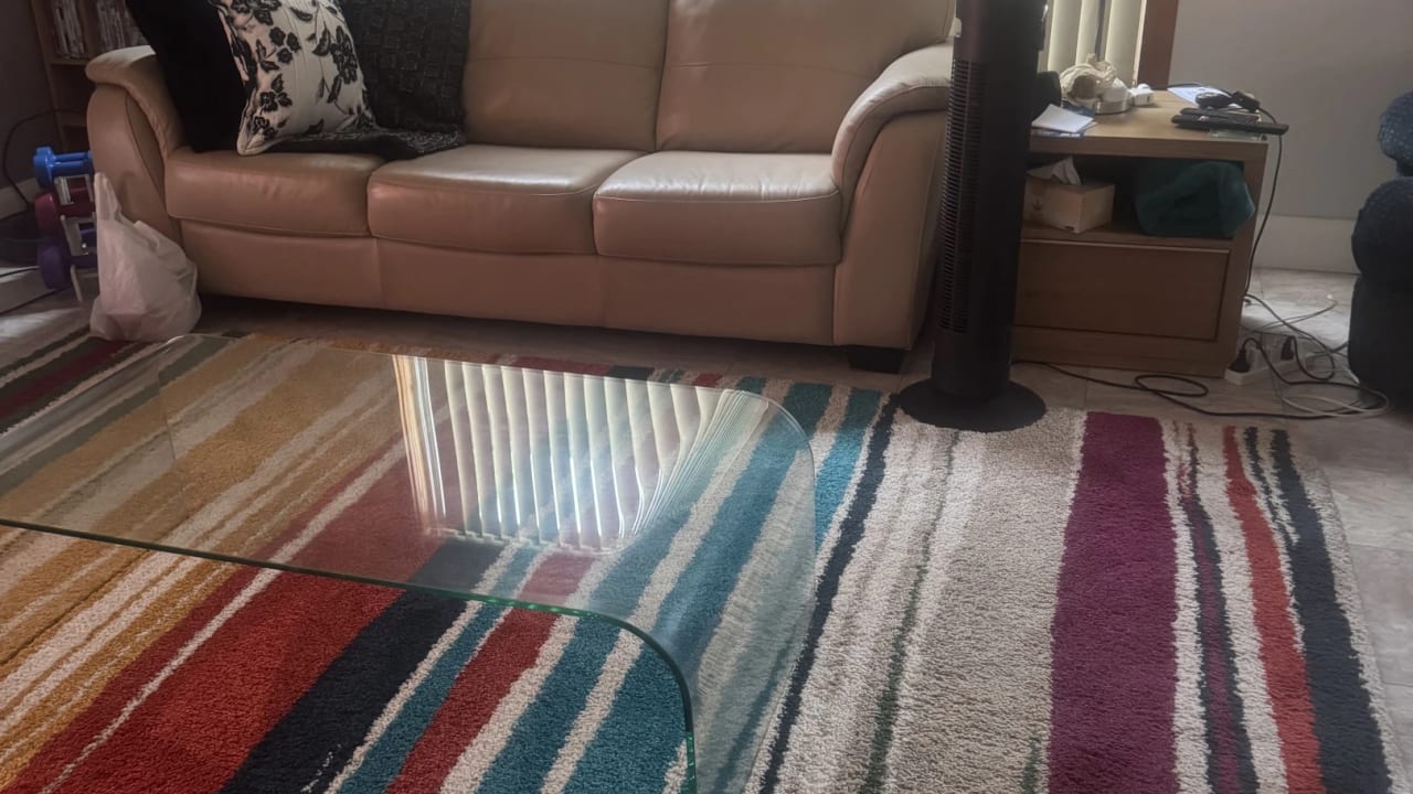 Room in a share house