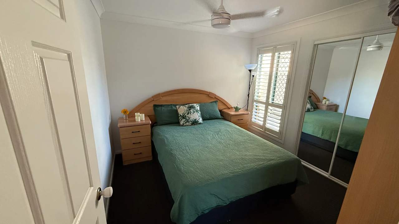 Room in a share house