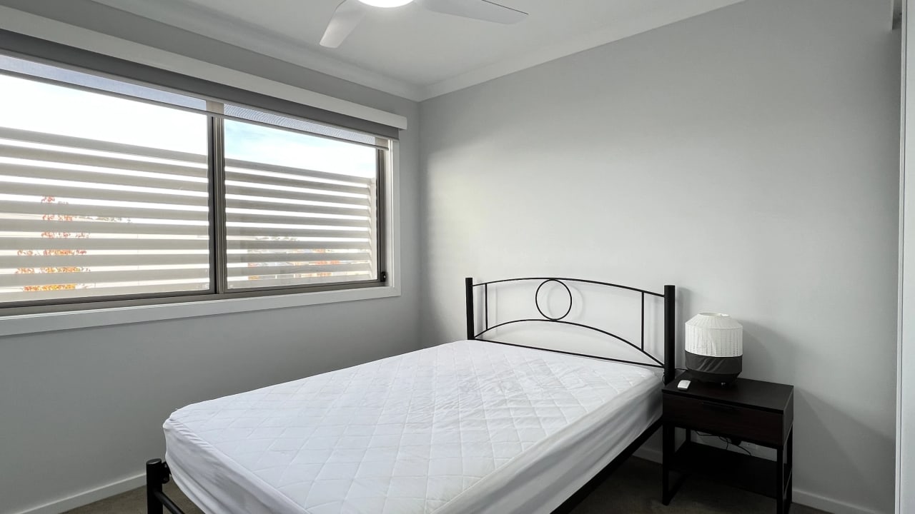 Furnished room with own bathroom