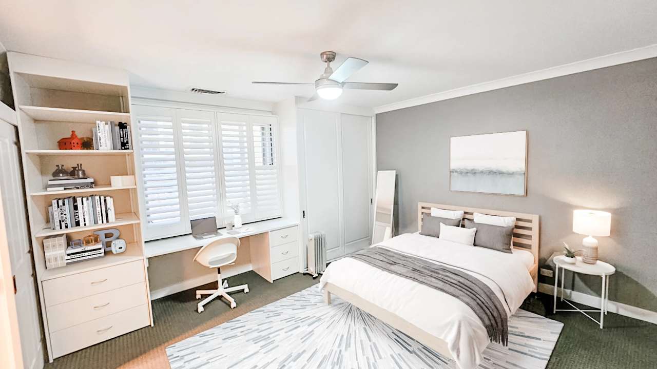 Furnished room in a share house