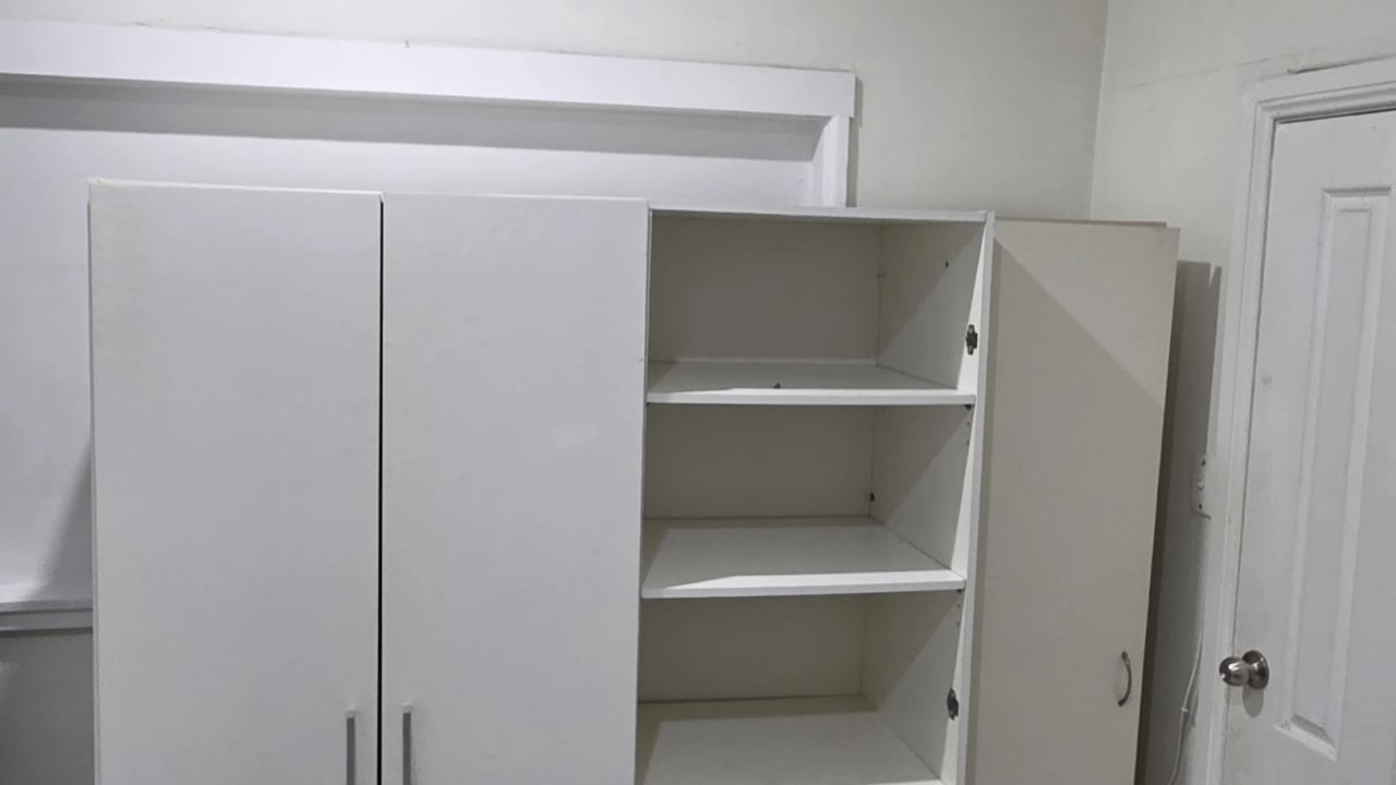 Furnished room with own bathroom