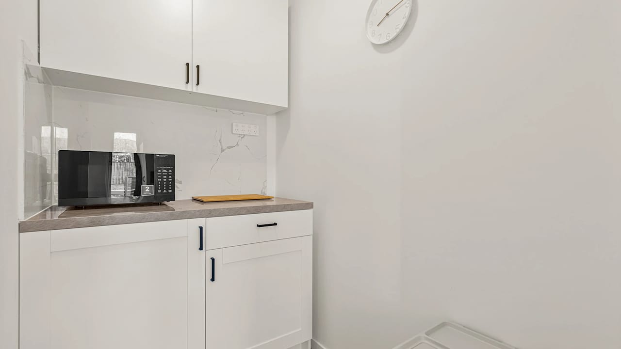Furnished room with ensuite in a share house