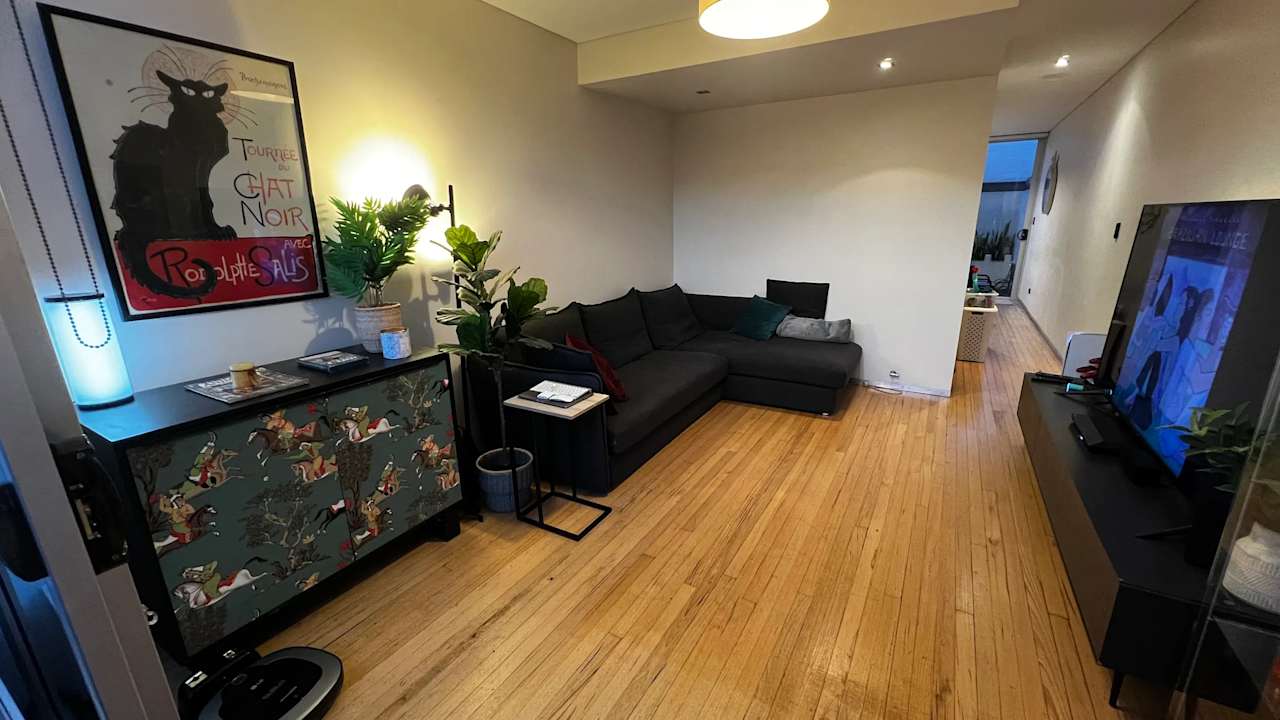 Furnished room in a flatshare