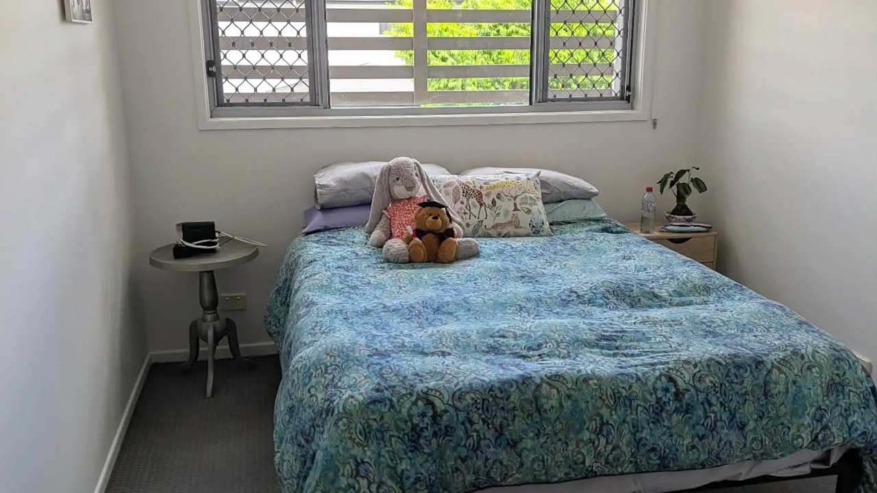 Unfurnished room with own bathroom