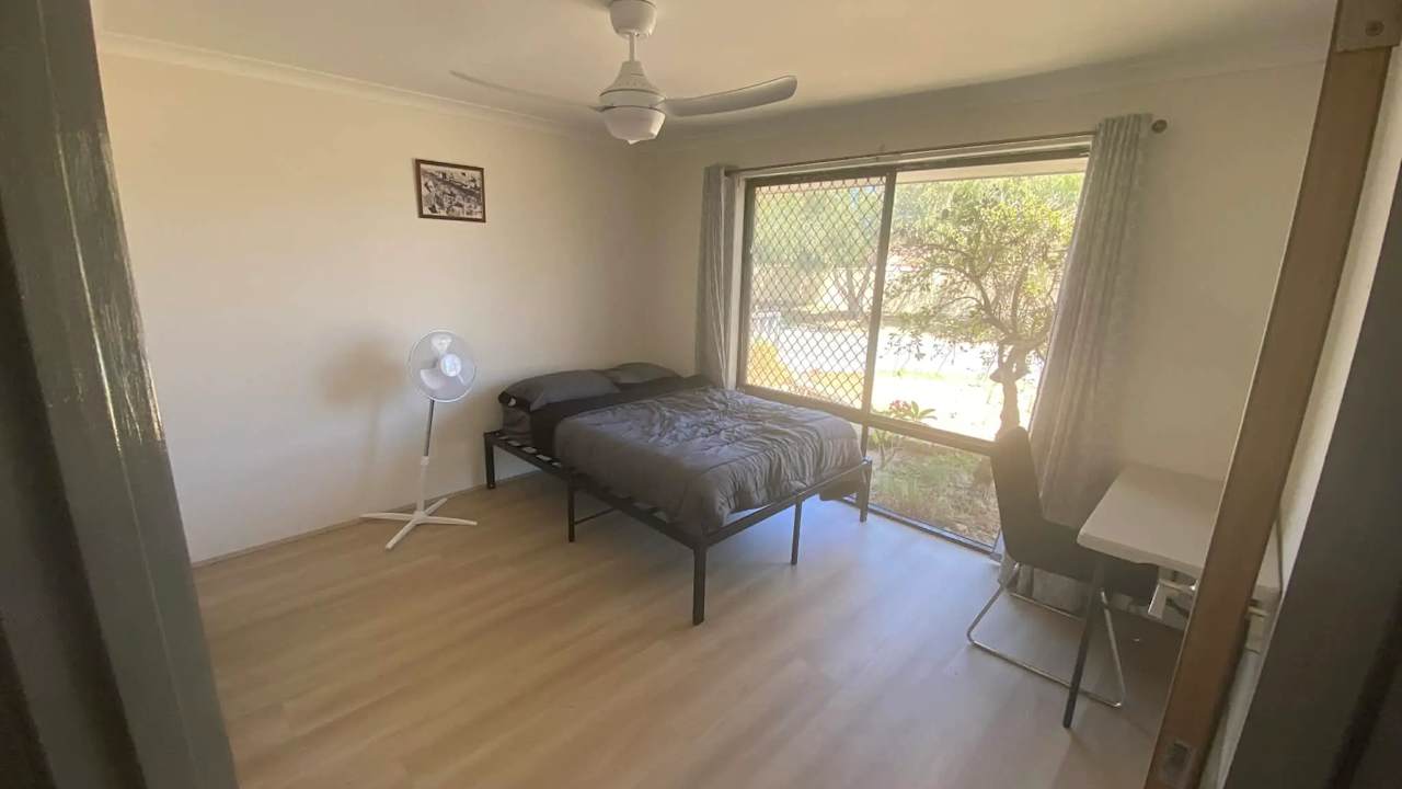 Furnished room with own bathroom