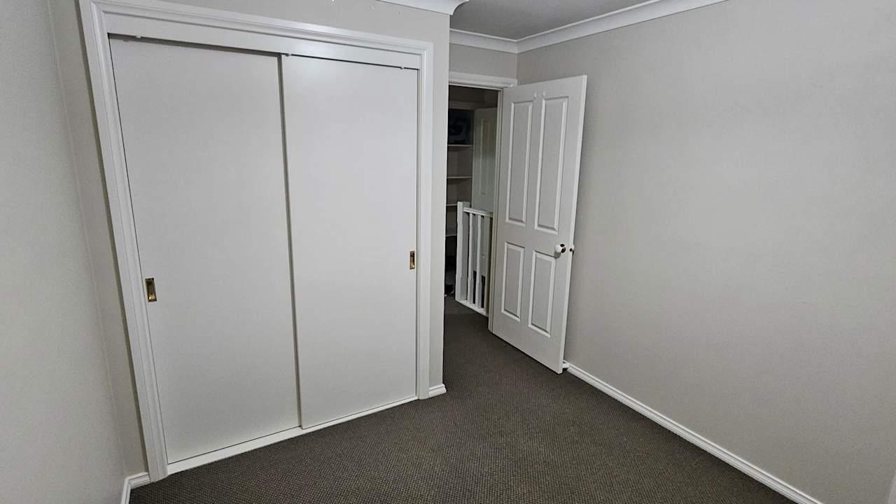 Unfurnished room with own bathroom