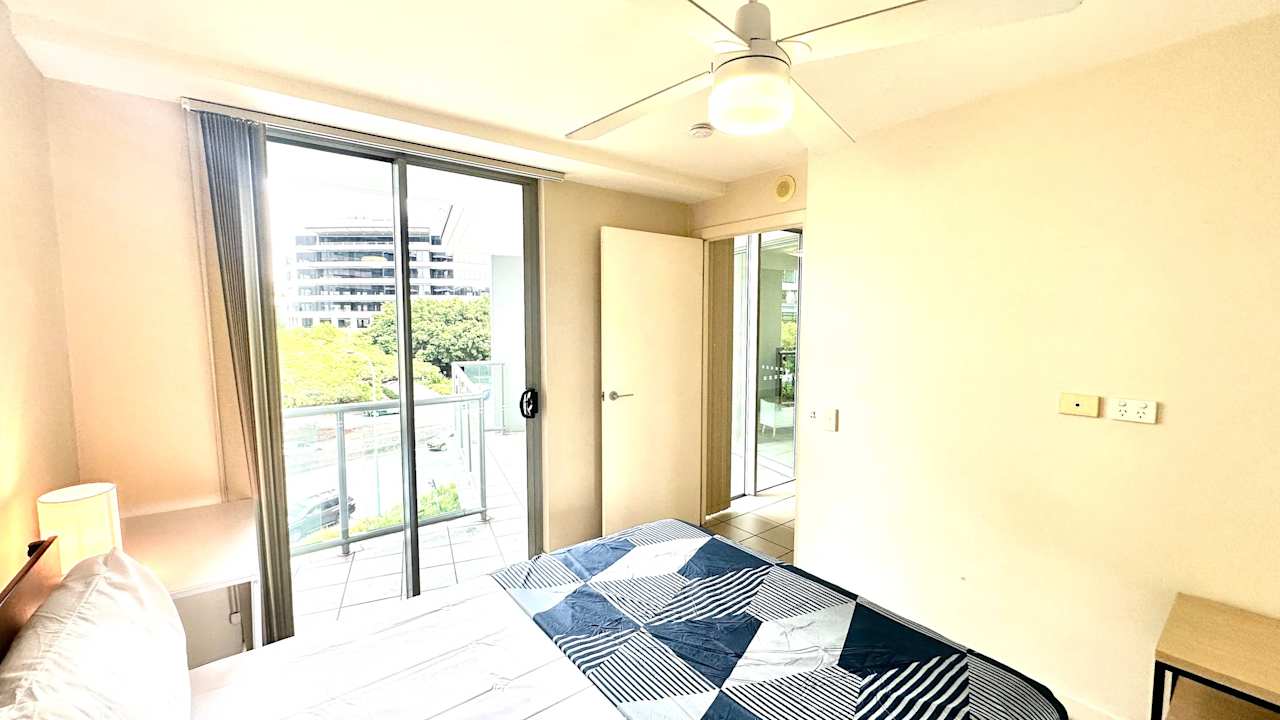 Furnished room with own bathroom