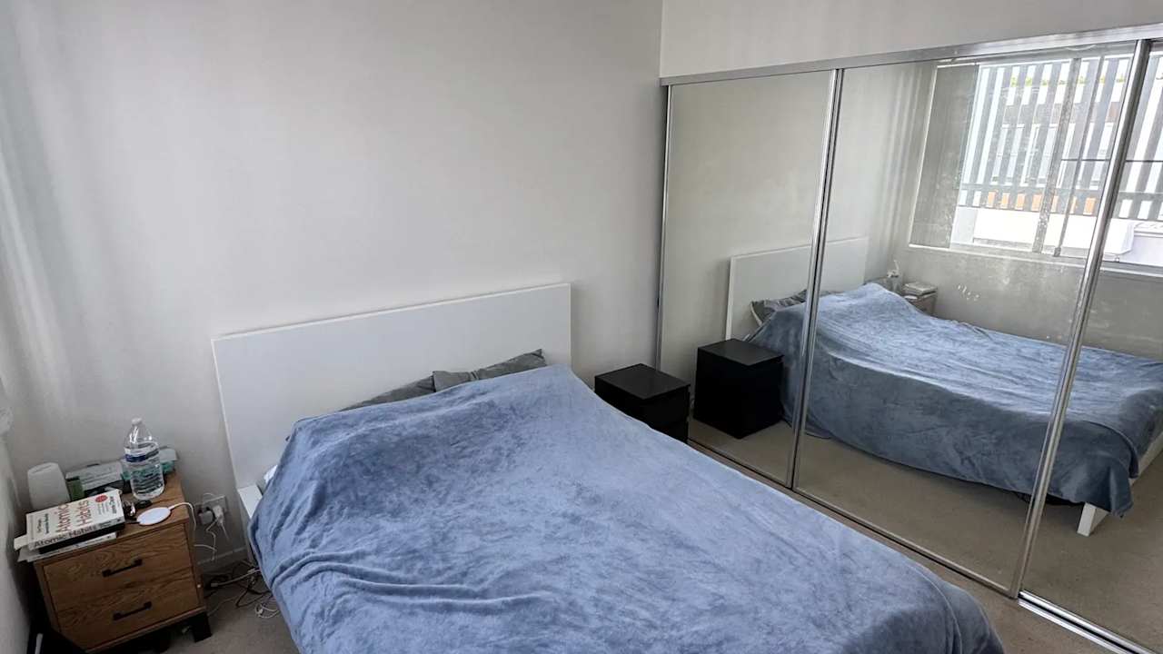 Unfurnished room in a share house