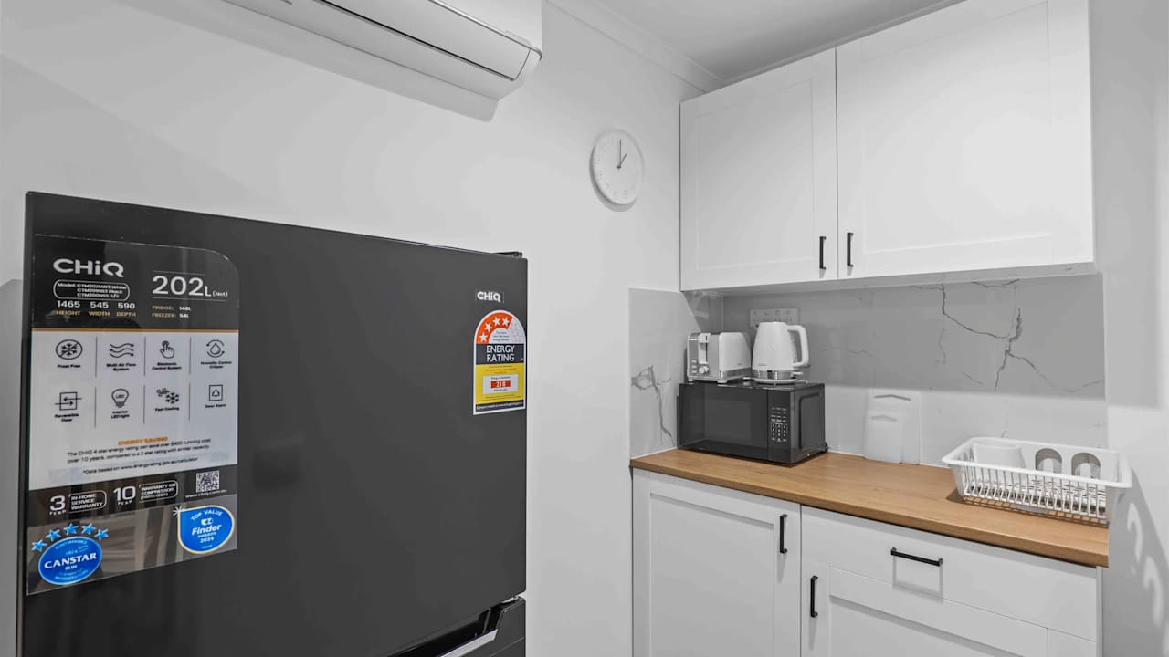 Furnished room with ensuite in a share house