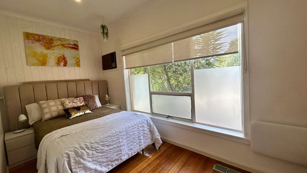 Furnished room with ensuite in a share house