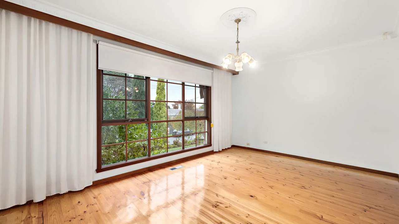 Furnished room with ensuite in a share house