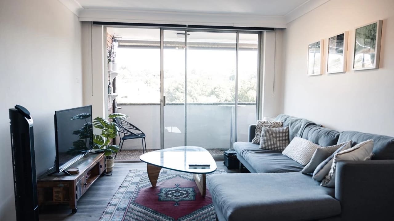 Whole property with 2 rooms for rent