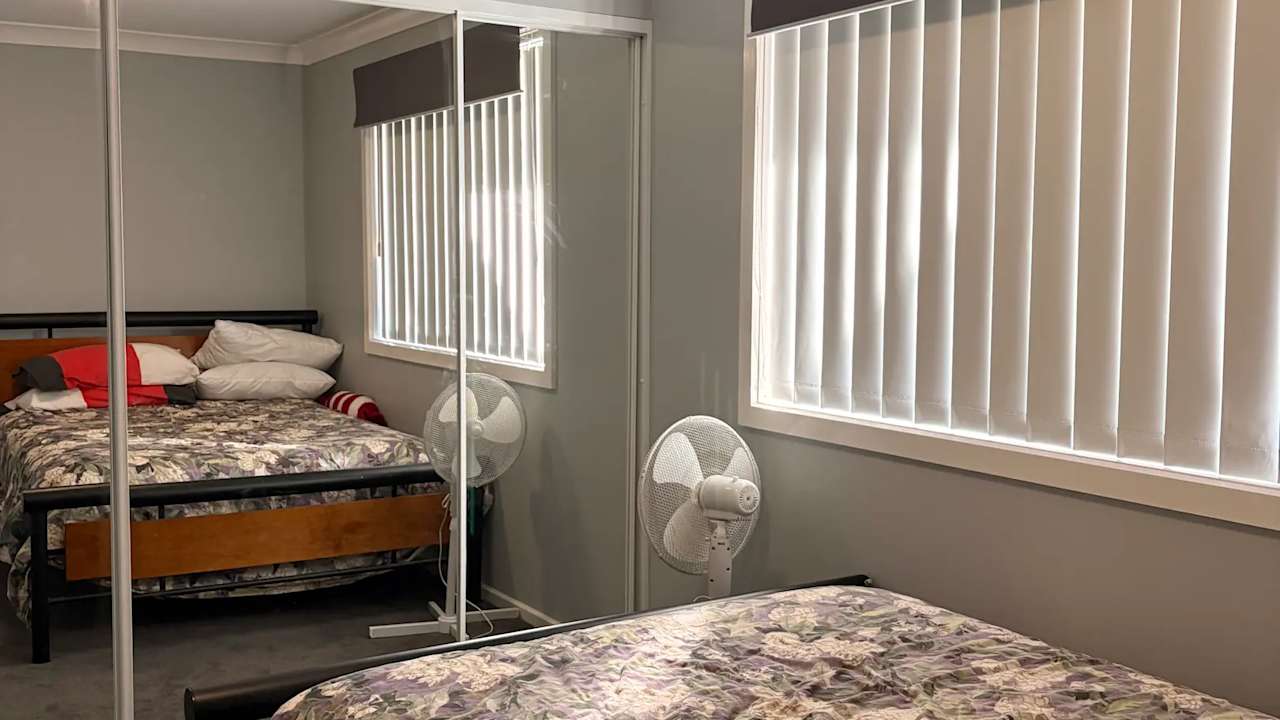 Whole property with 3 rooms for rent