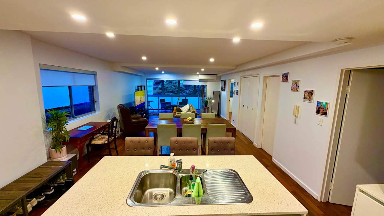 Furnished room with own bathroom