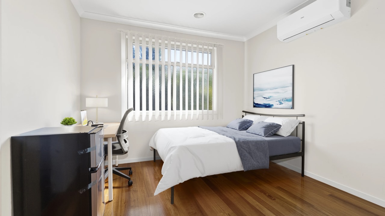 Furnished room in a share house