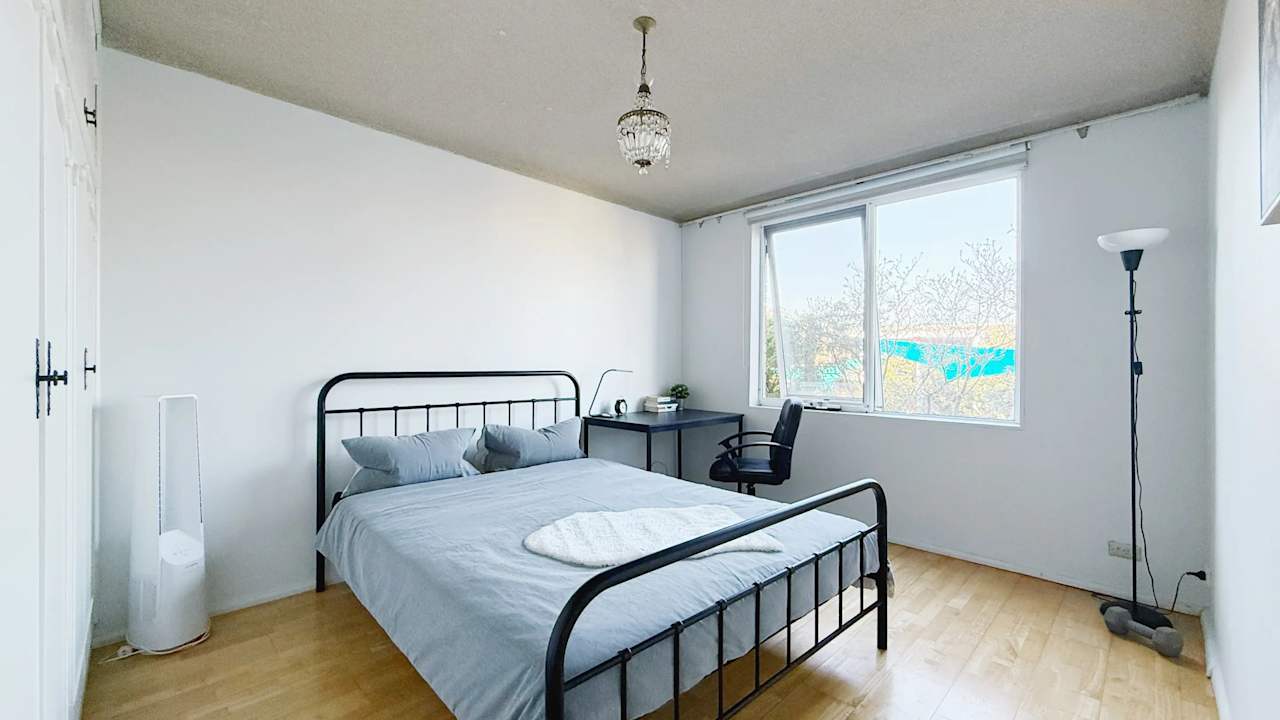 Whole property with 3 rooms for rent