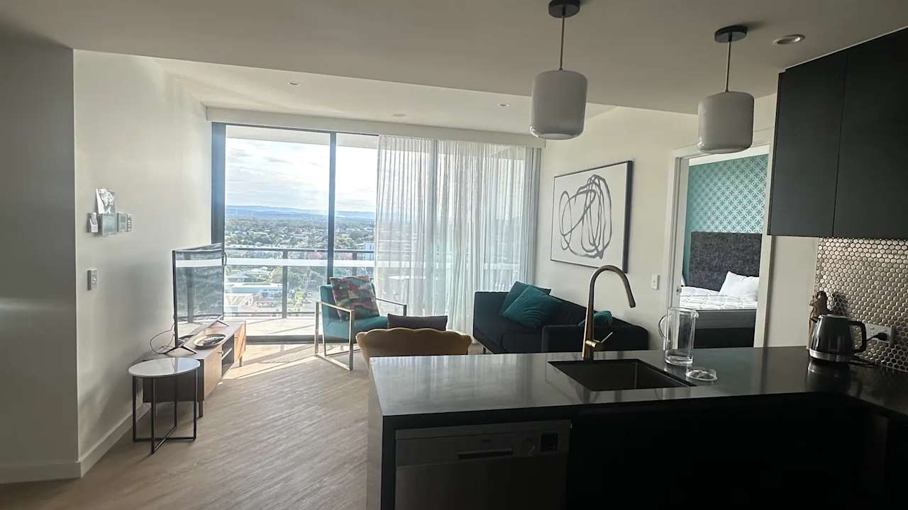Furnished room with own bathroom
