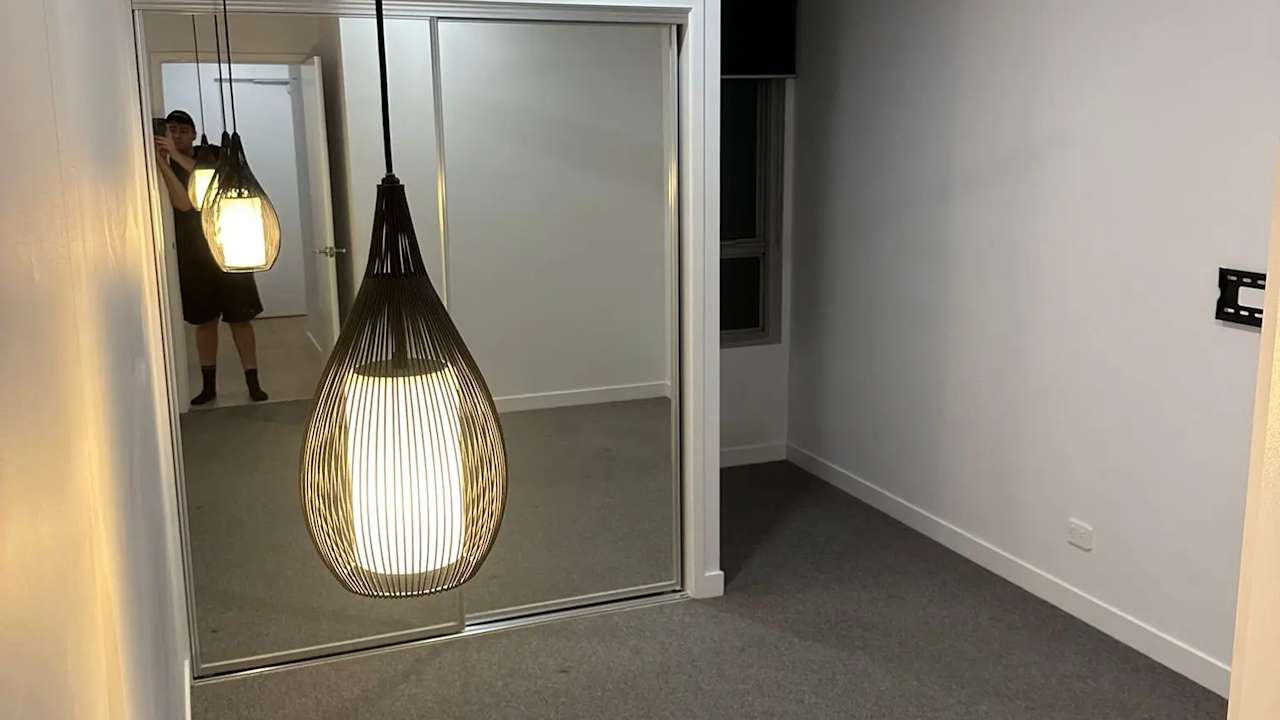 Unfurnished room with own bathroom