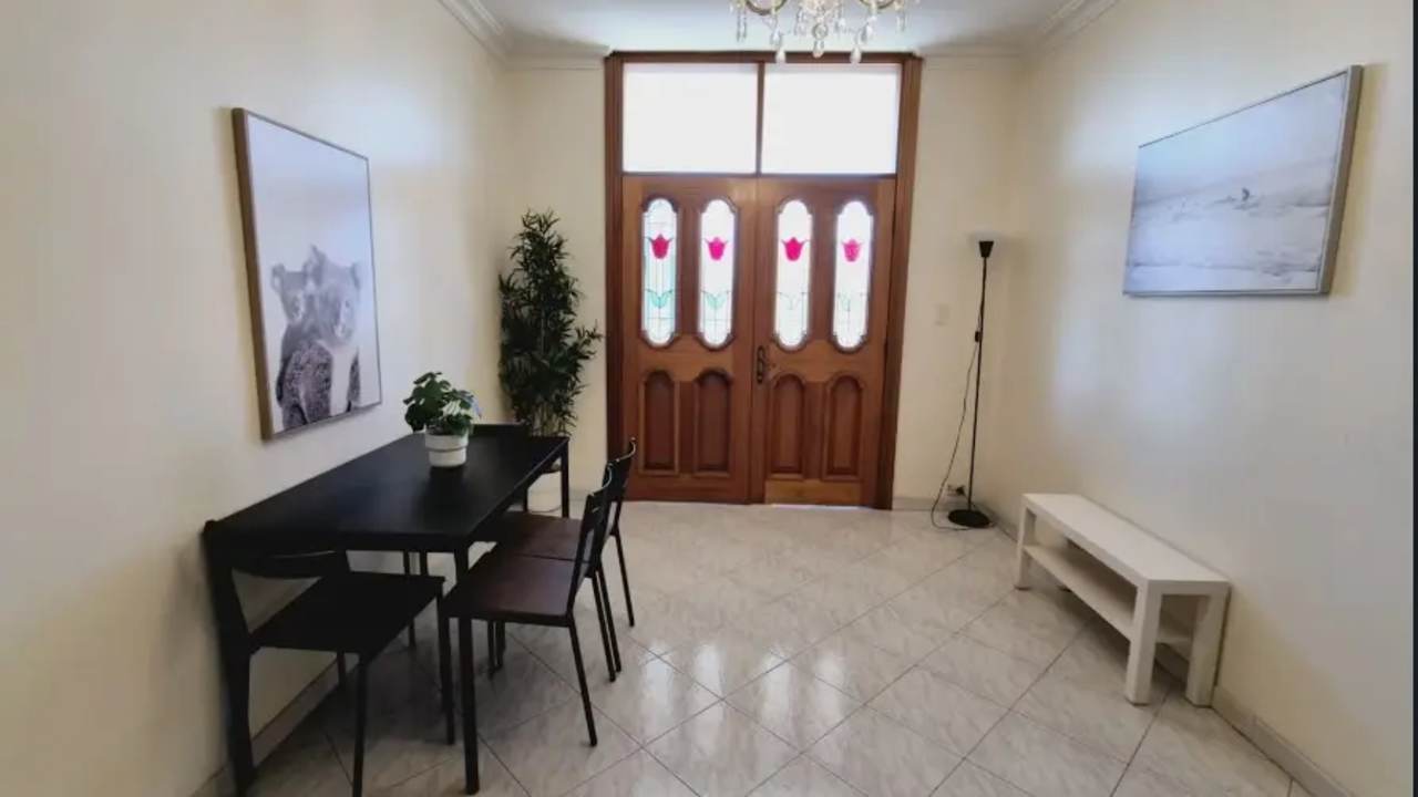 Furnished room in a share house