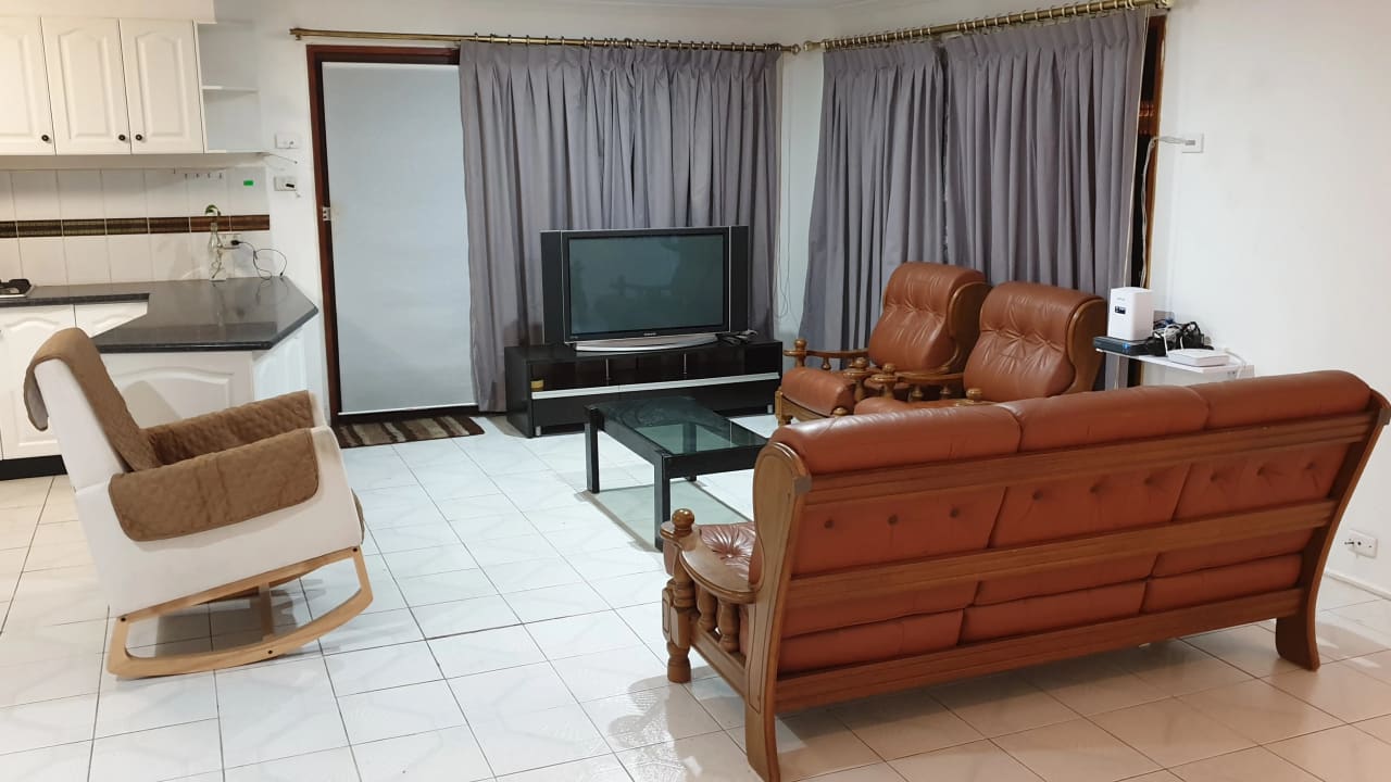 Room in a share house