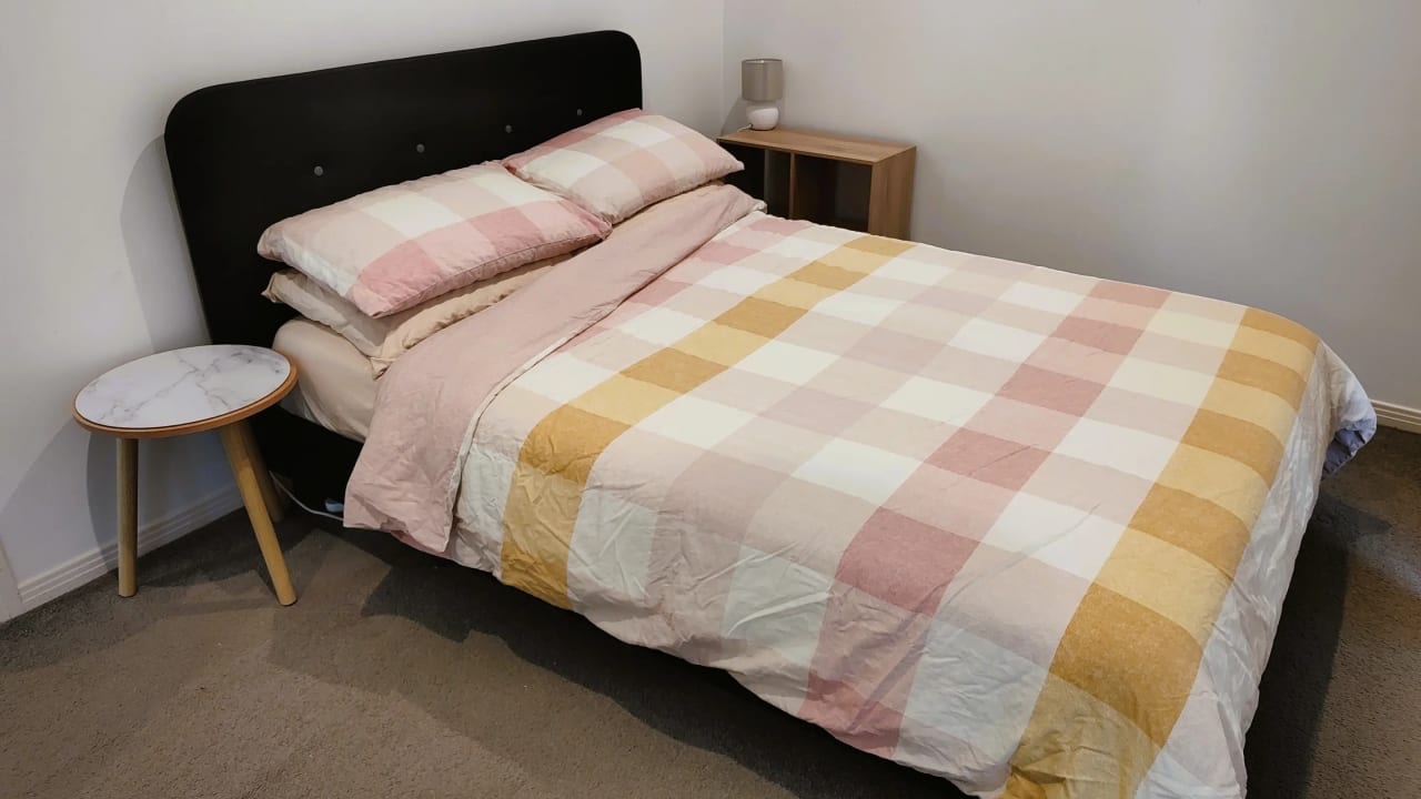Furnished room with own bathroom