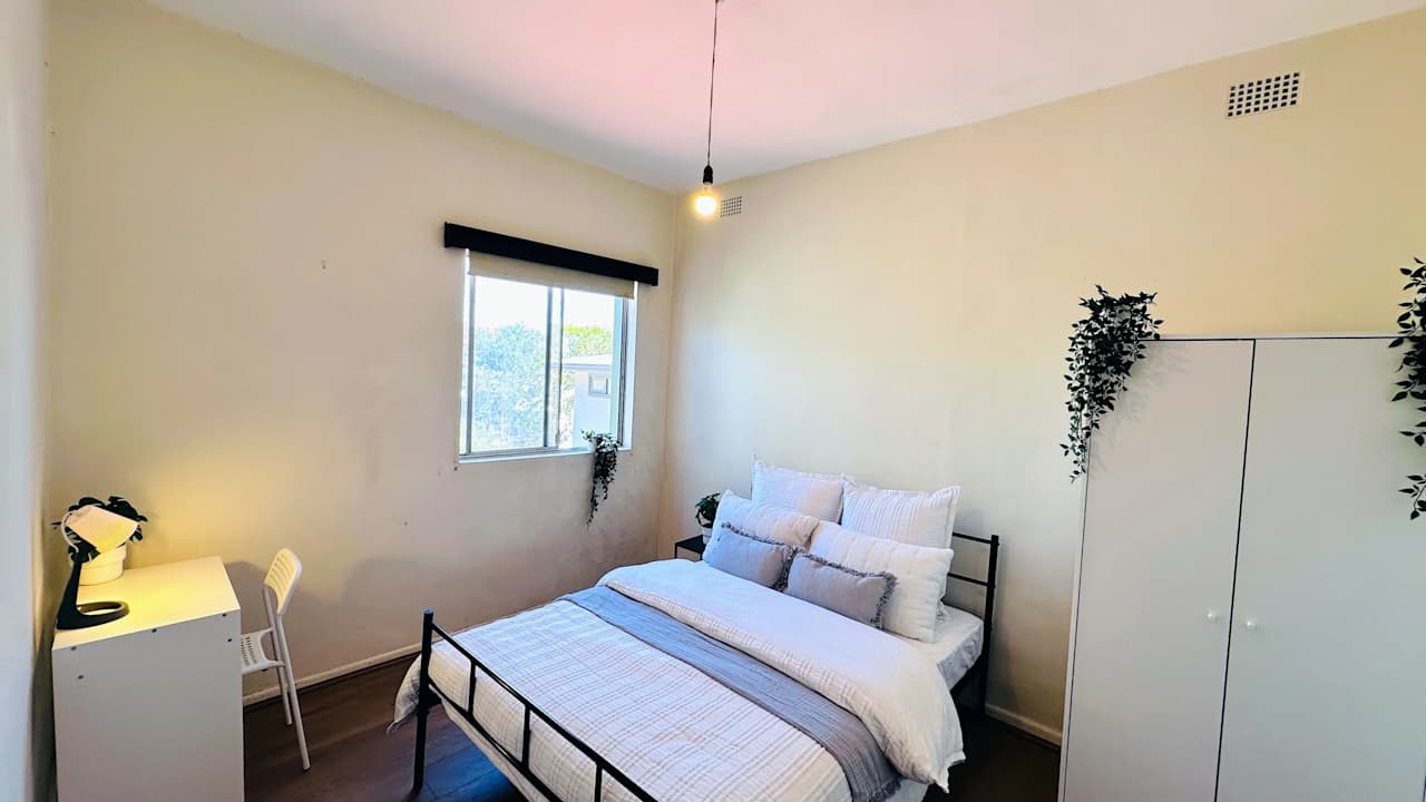 Furnished room with ensuite in a share house