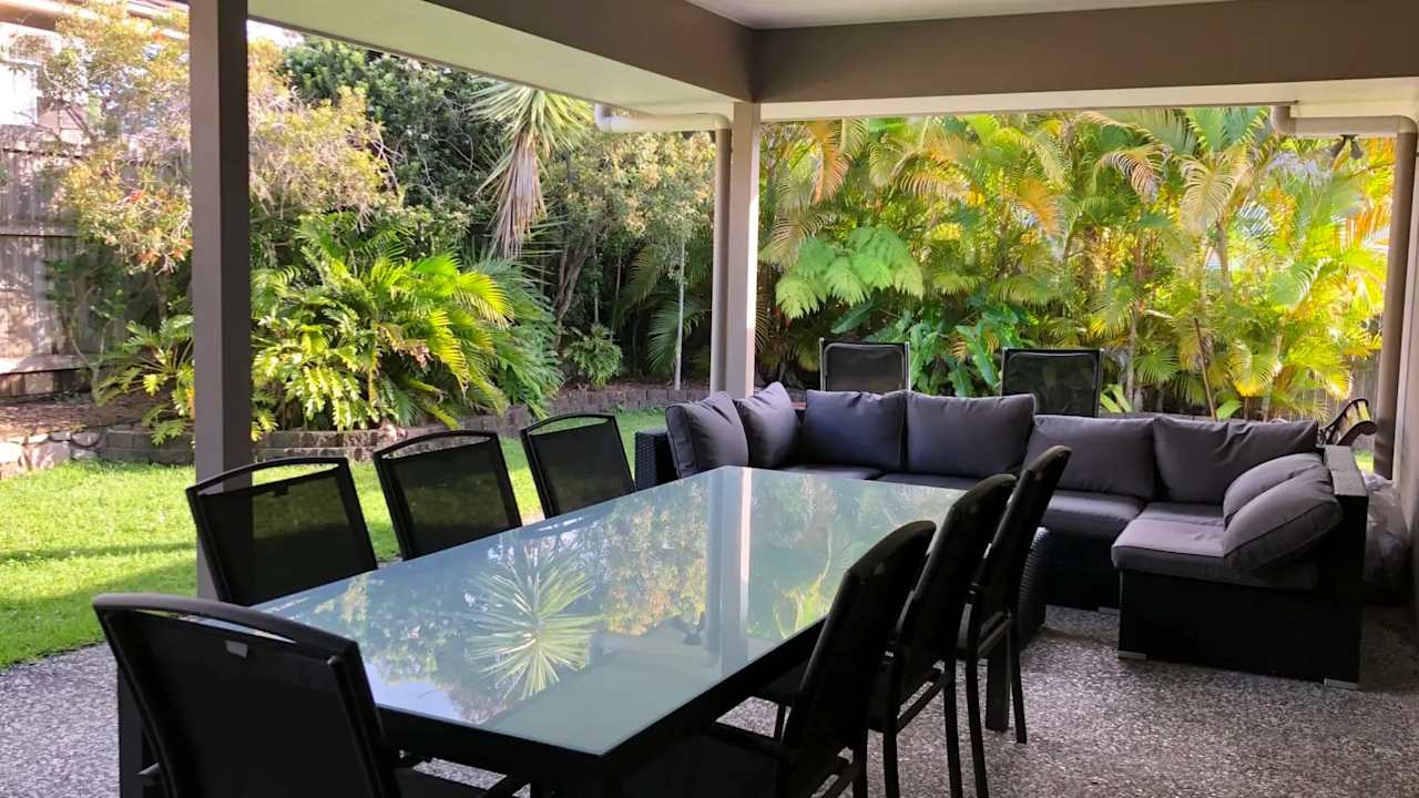Whole property with 4 rooms for rent