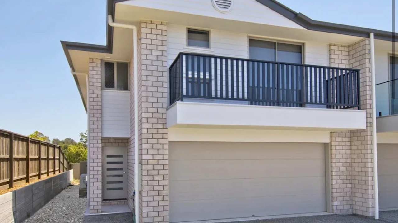 Unfurnished room in a share house