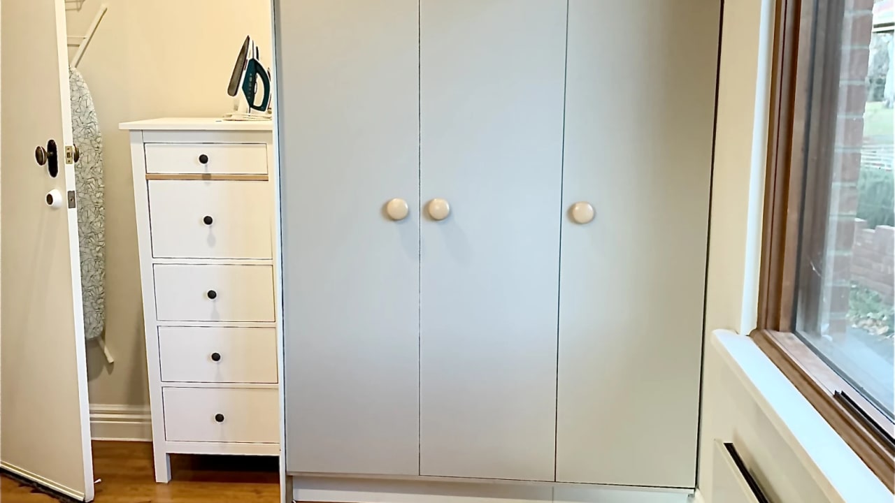 Furnished room in a share house