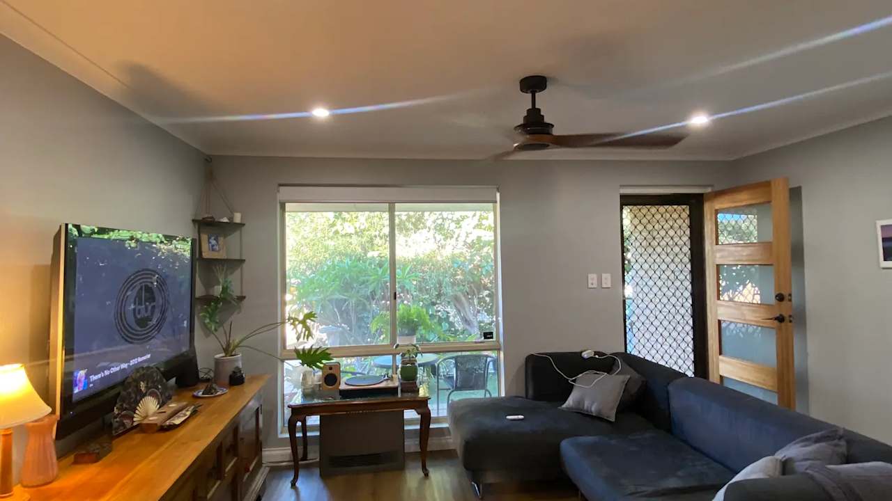 Unfurnished room in a share house