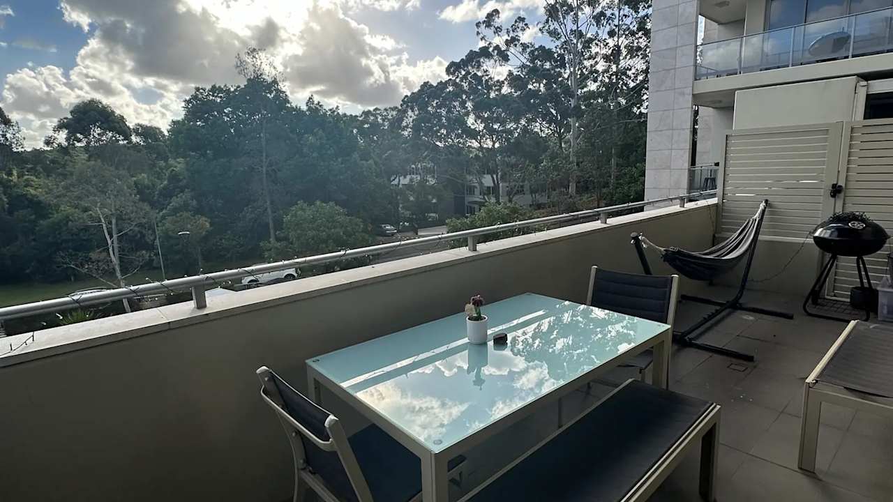 Furnished room with own bathroom