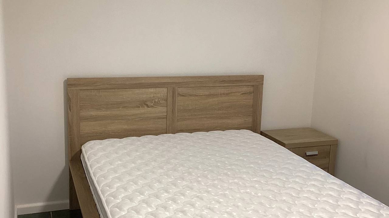 Furnished room studio flat for rent
