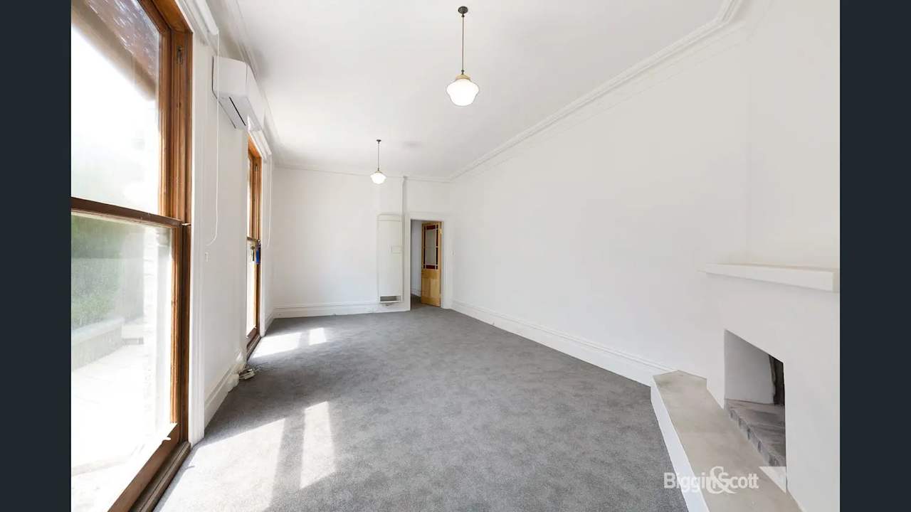 Whole property with 2 rooms for rent