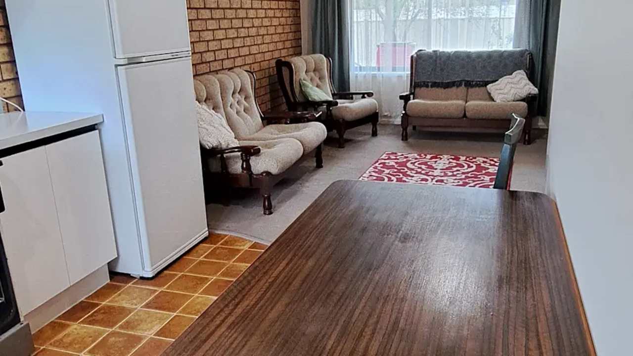 Furnished room granny flat for rent
