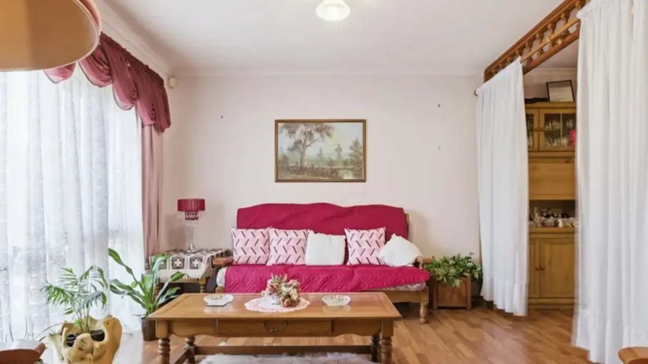 Room in a share house
