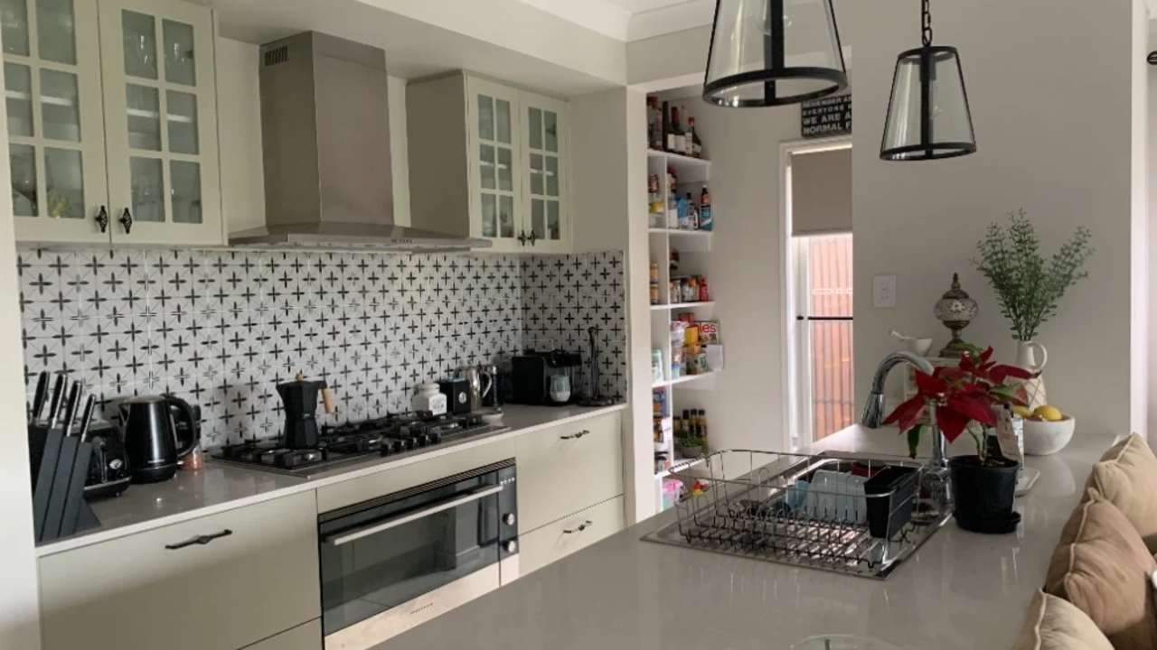 Furnished room with own bathroom