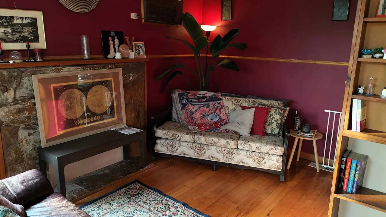 Room in a share house