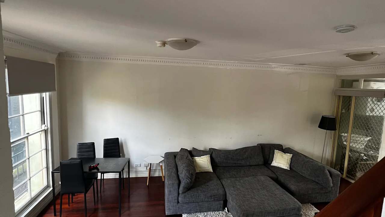 Room in a share house