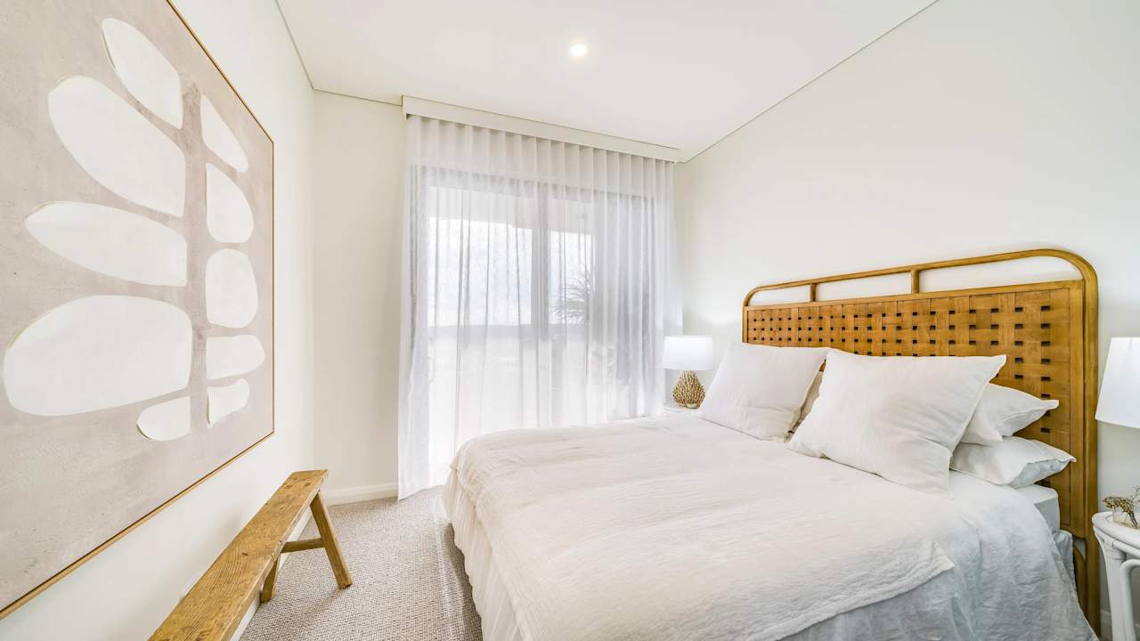 Furnished room with own bathroom